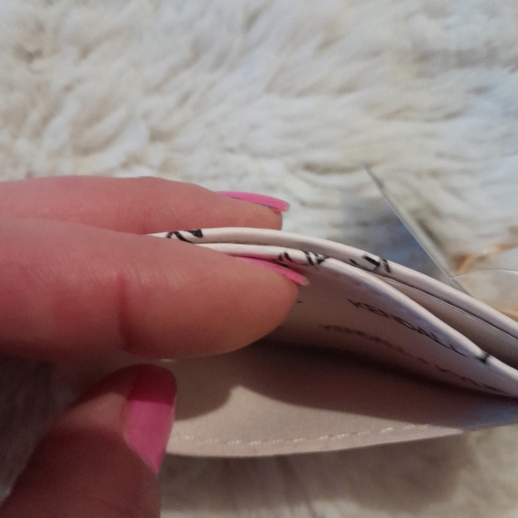 Kendall + Kylie Pink Card Holder NWT - Picture 7 of 8